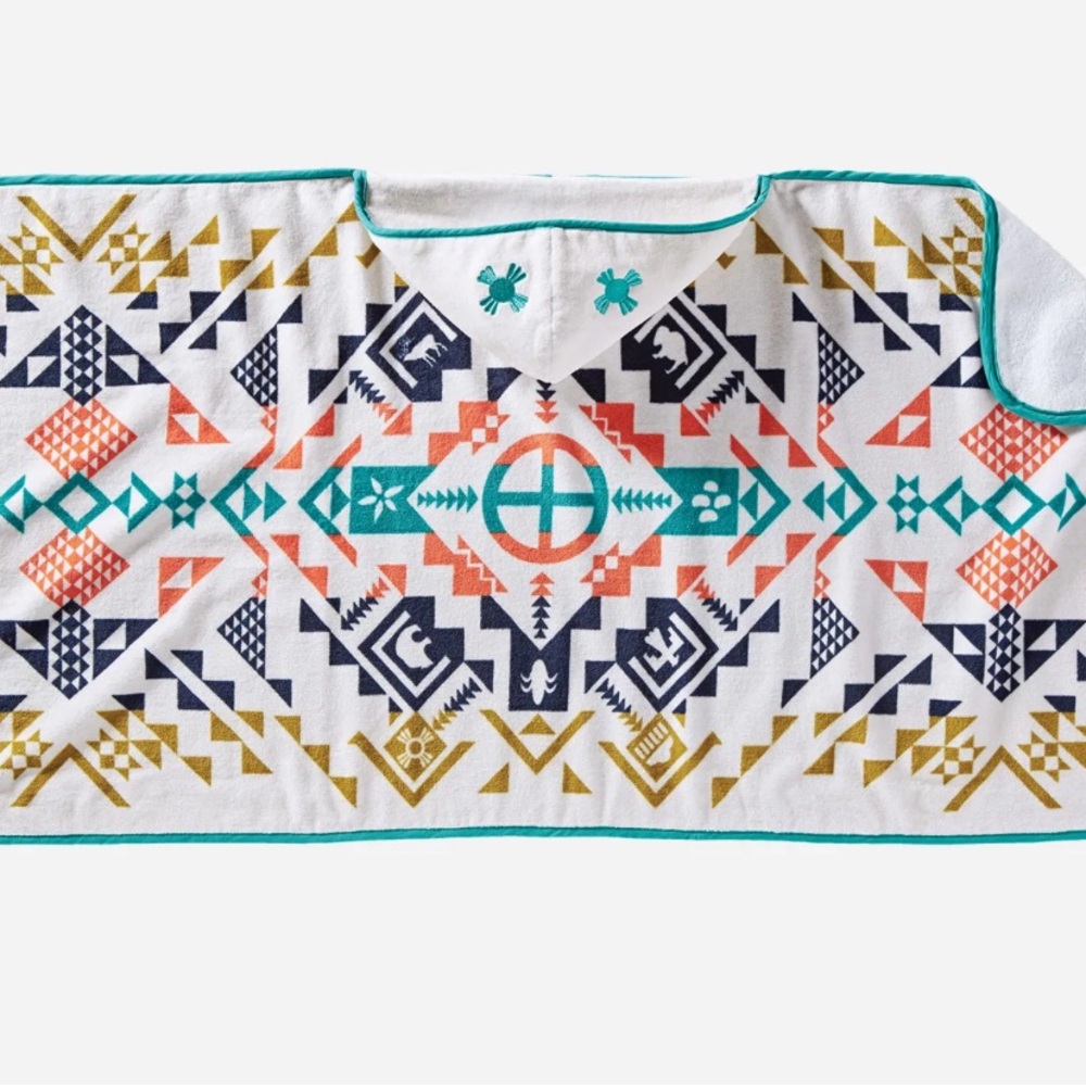 Pendleton Hooded Towel